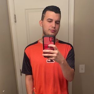 Meet your Posher, Carlos